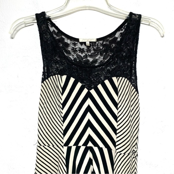 just ginger Black & White Stripe Lace Top Short Dress Sundress size Small - Picture 2 of 7